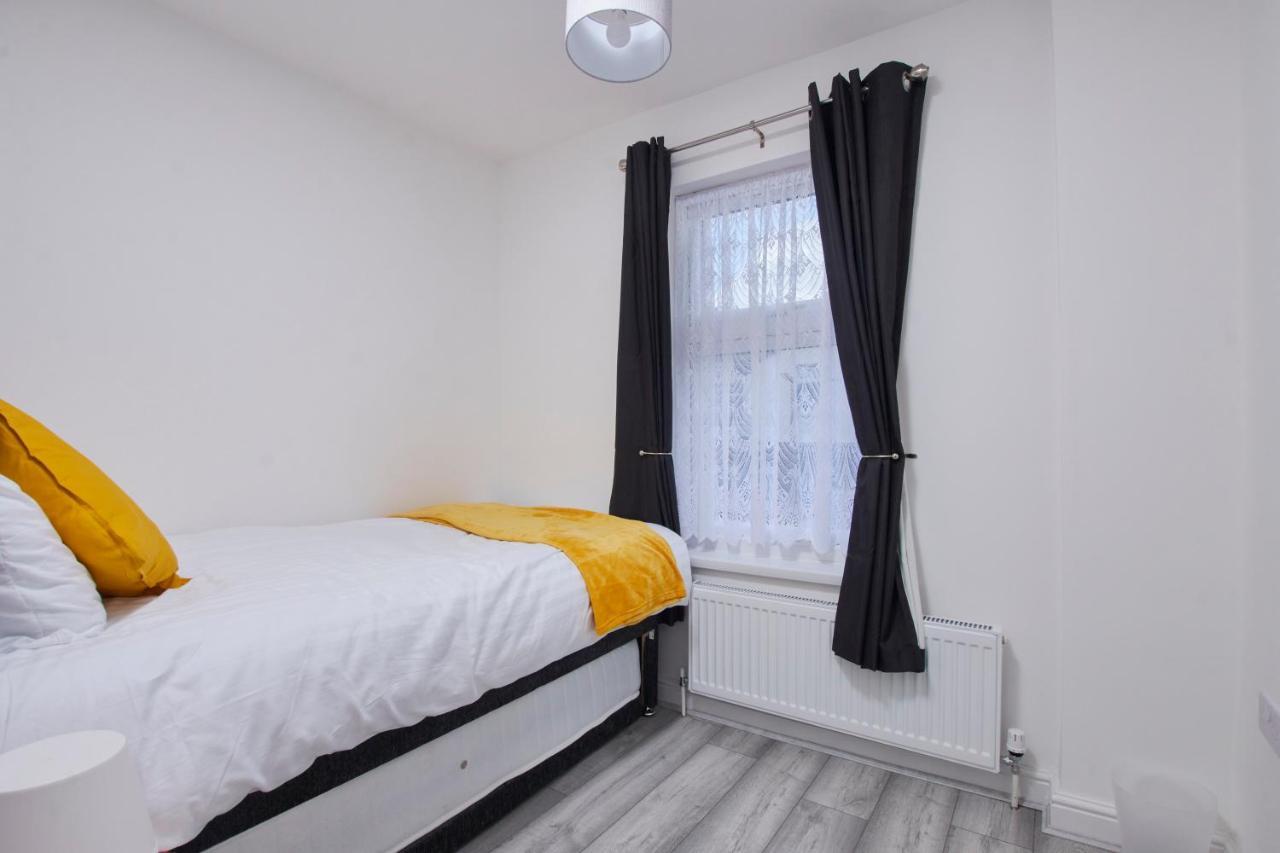 Stylish Blackpool Gem - Great Location! Eksteriør billede