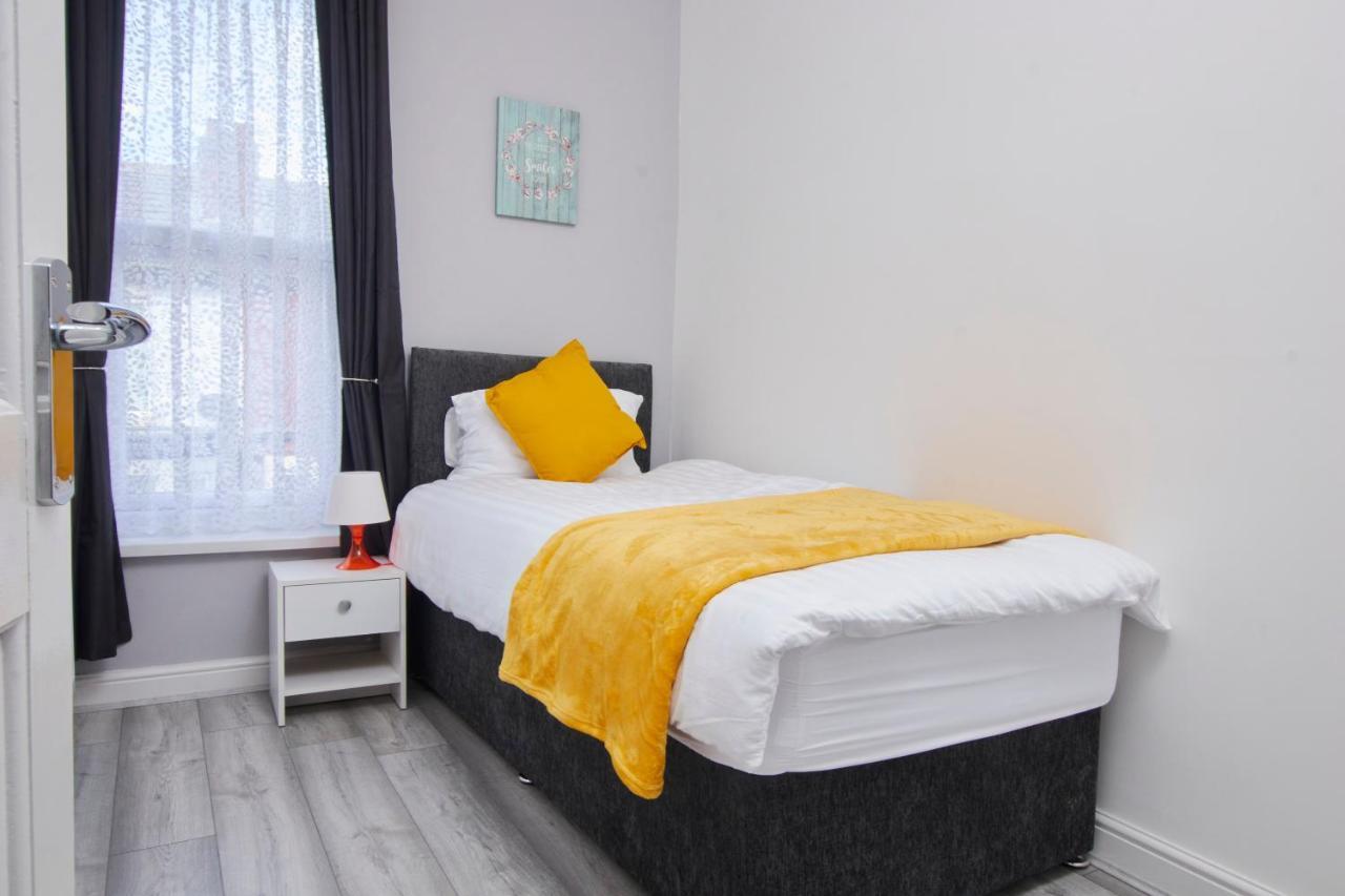 Stylish Blackpool Gem - Great Location! Eksteriør billede